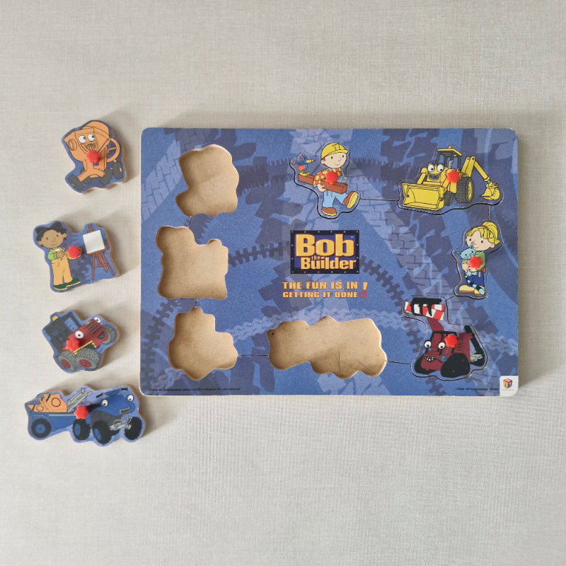 Set of 'Bob the Builder' character puzzle pieces.