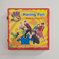 HI-5 book and puzzle set packaging on a white background